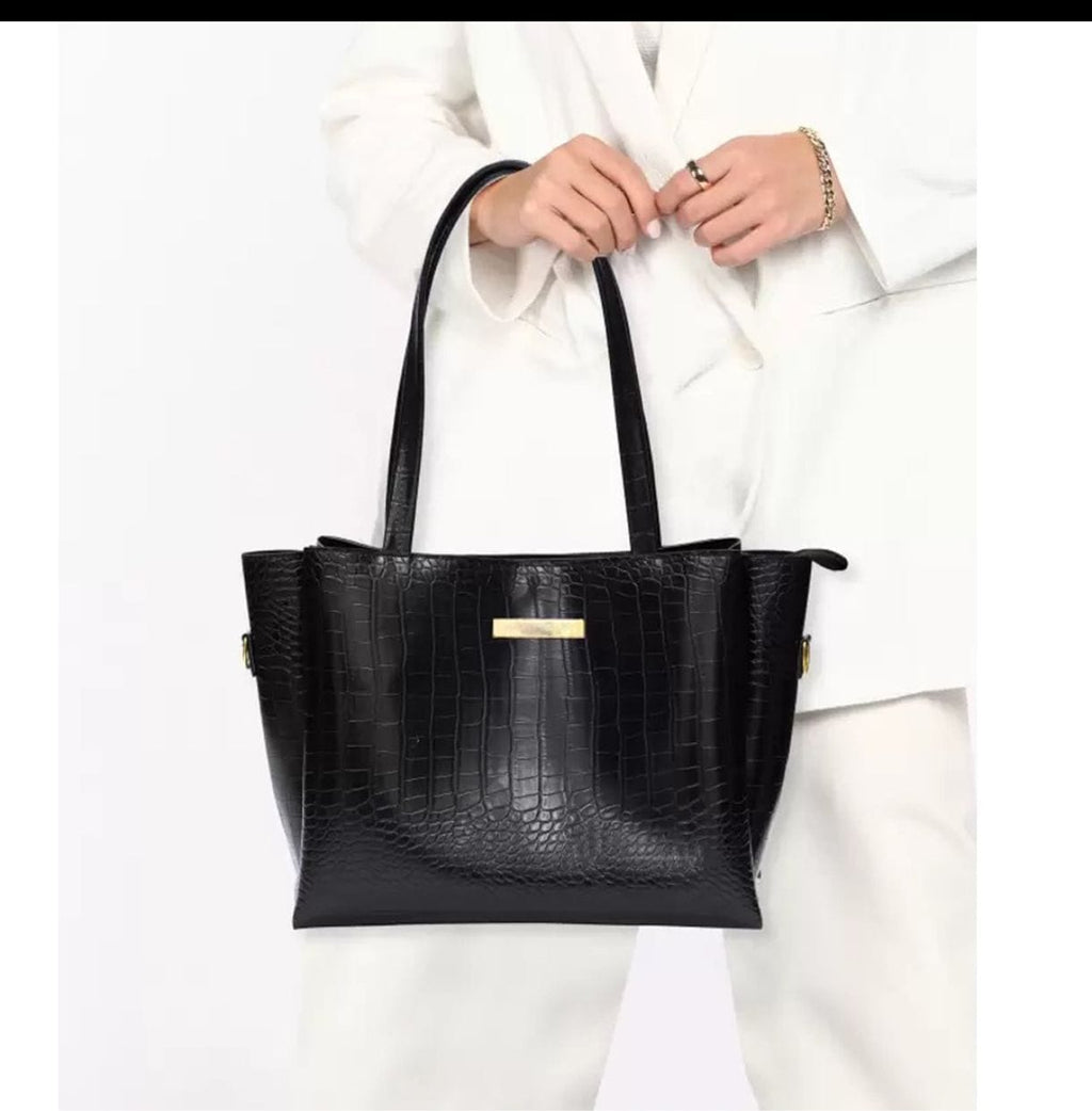 STROVIA Premium Black Croc Tote – Elegant Everyday Handbag