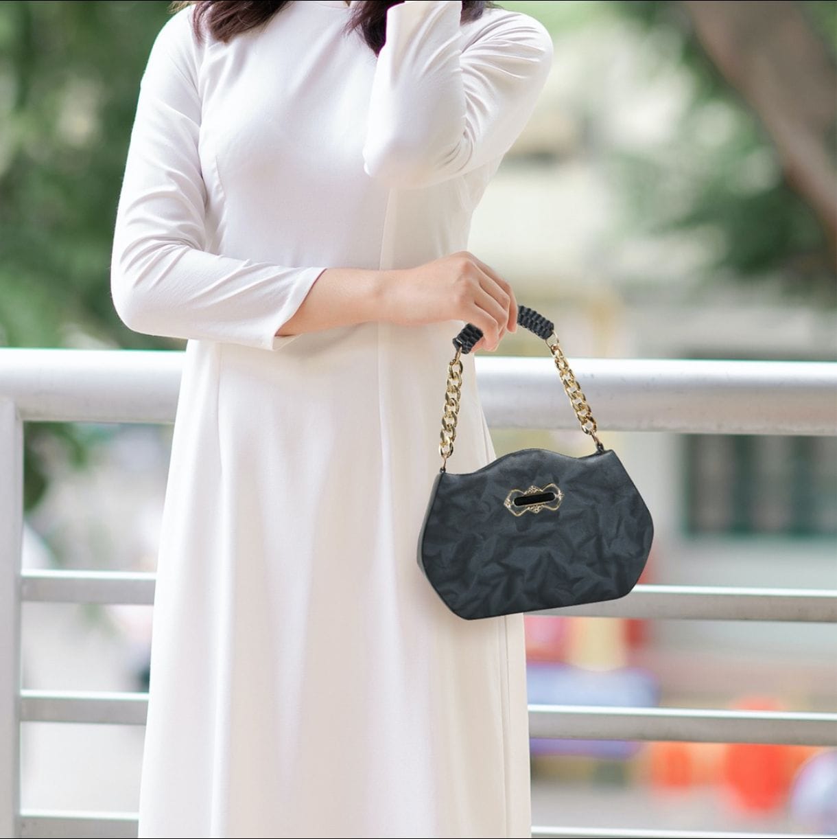 BellaVogue Signature Handbag – Black Edition