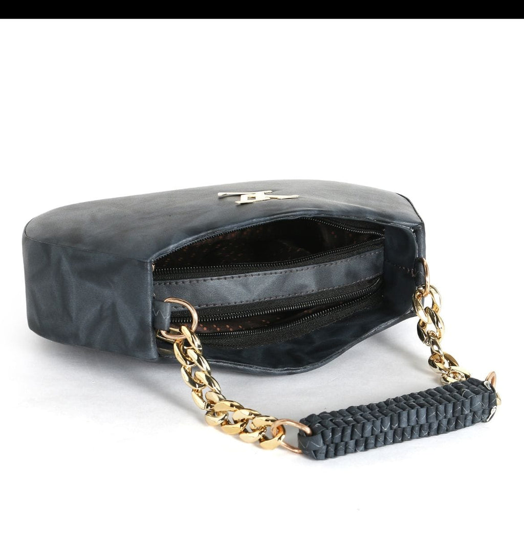 BellaVogue Signature Handbag – Black Edition